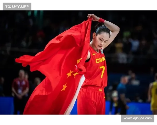 中国女篮新队服发布融入水墨元素引发热议与好评 中国女篮新队服发布融入水墨元素引发热议与好评