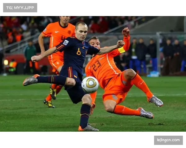 荷兰日本技术流对决 橙衣军团防线硬度面临蓝武士快速传切考验