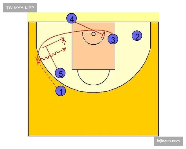 宁波前25分钟战术执行力出色 挡拆顺下与外线出手时机把握精准